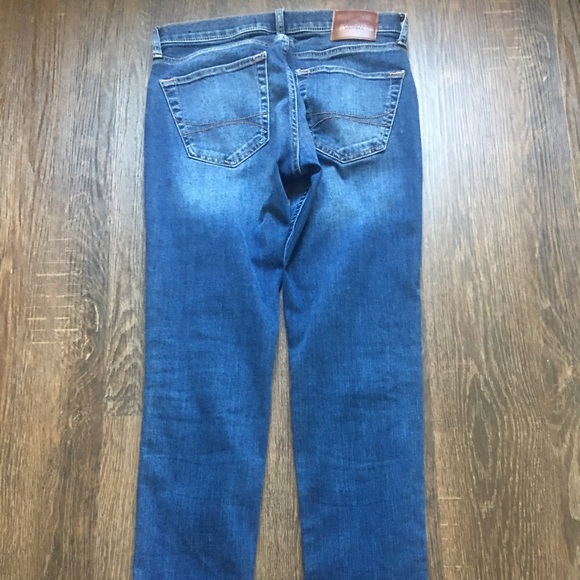 Hollister stretchy jeans - Picture 3 of 5